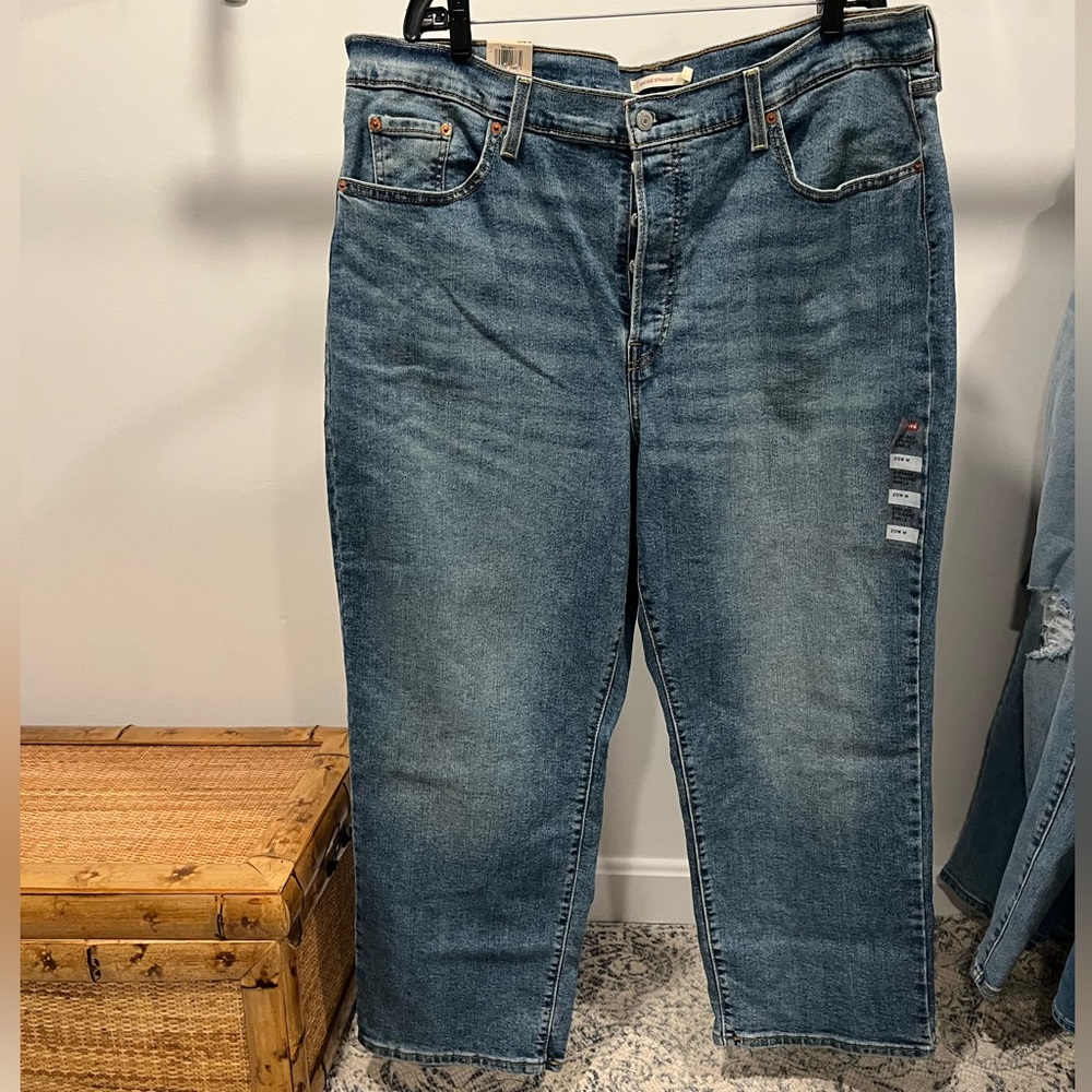 NWT Levi's Ribcage Straight Jeans 20W